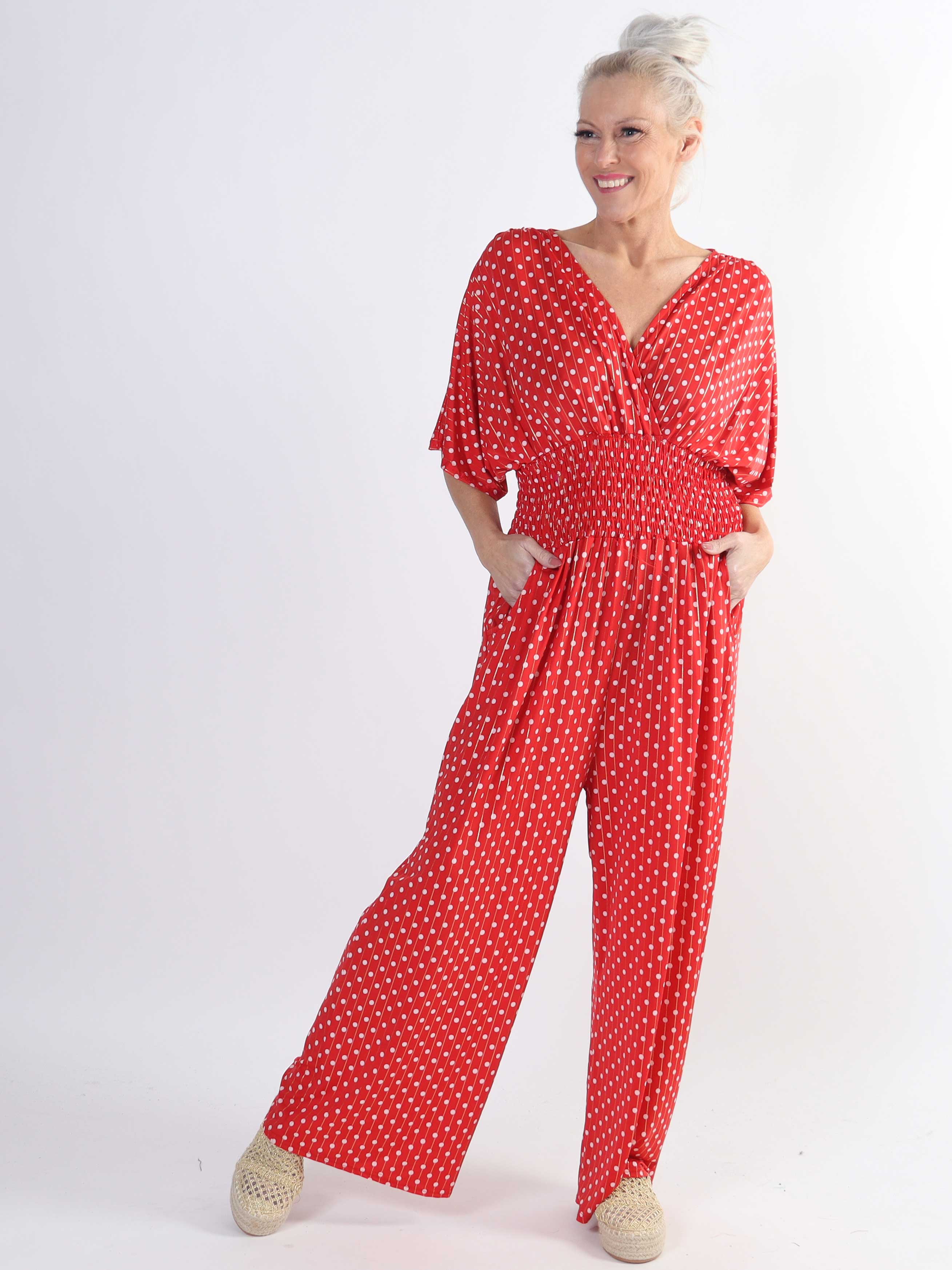 Pams Dot Jumpsuit - Jumpsuit med resår och prickar i stora storlekar